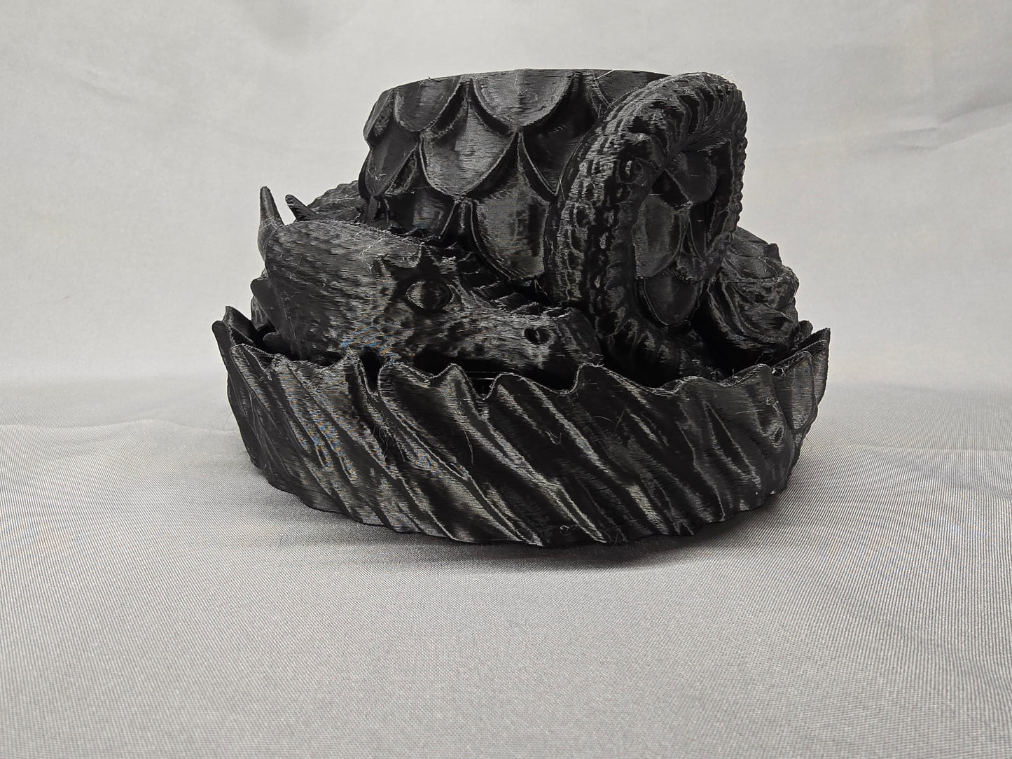 Dragon Plant Pot for your mystical decor