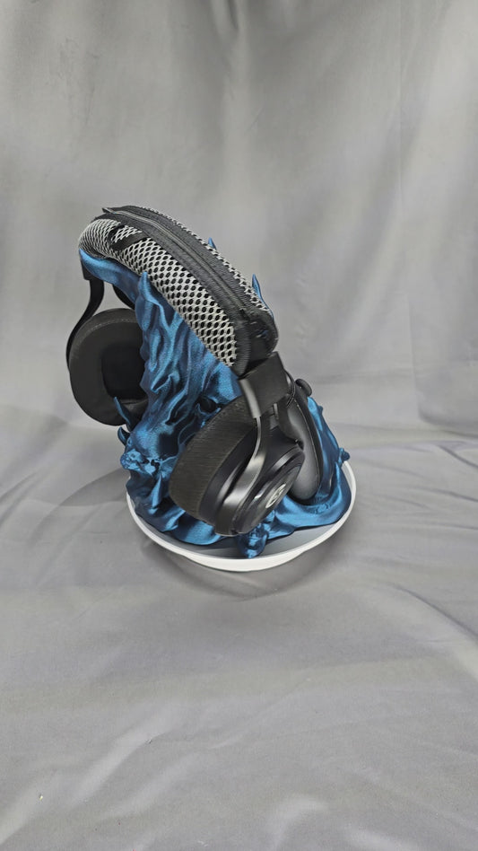 Spellcaster's Stash headset and controller holder