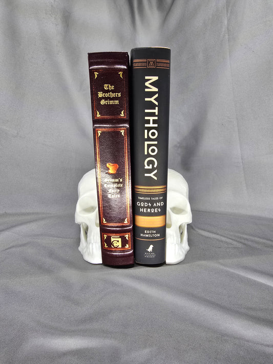 Skull Bookends