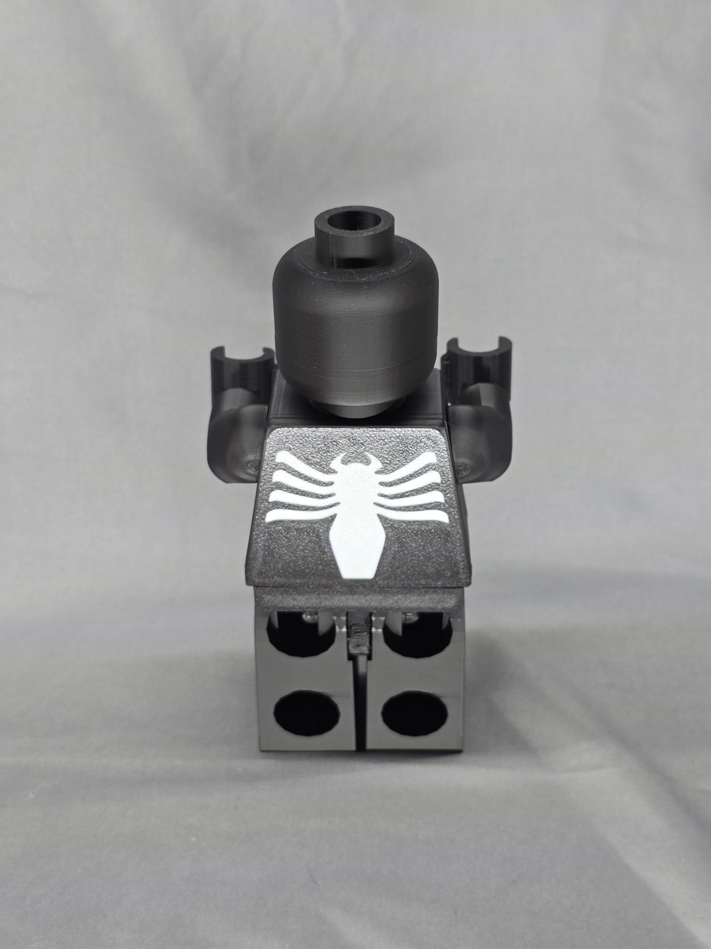 Big Block Alien Venom figurine