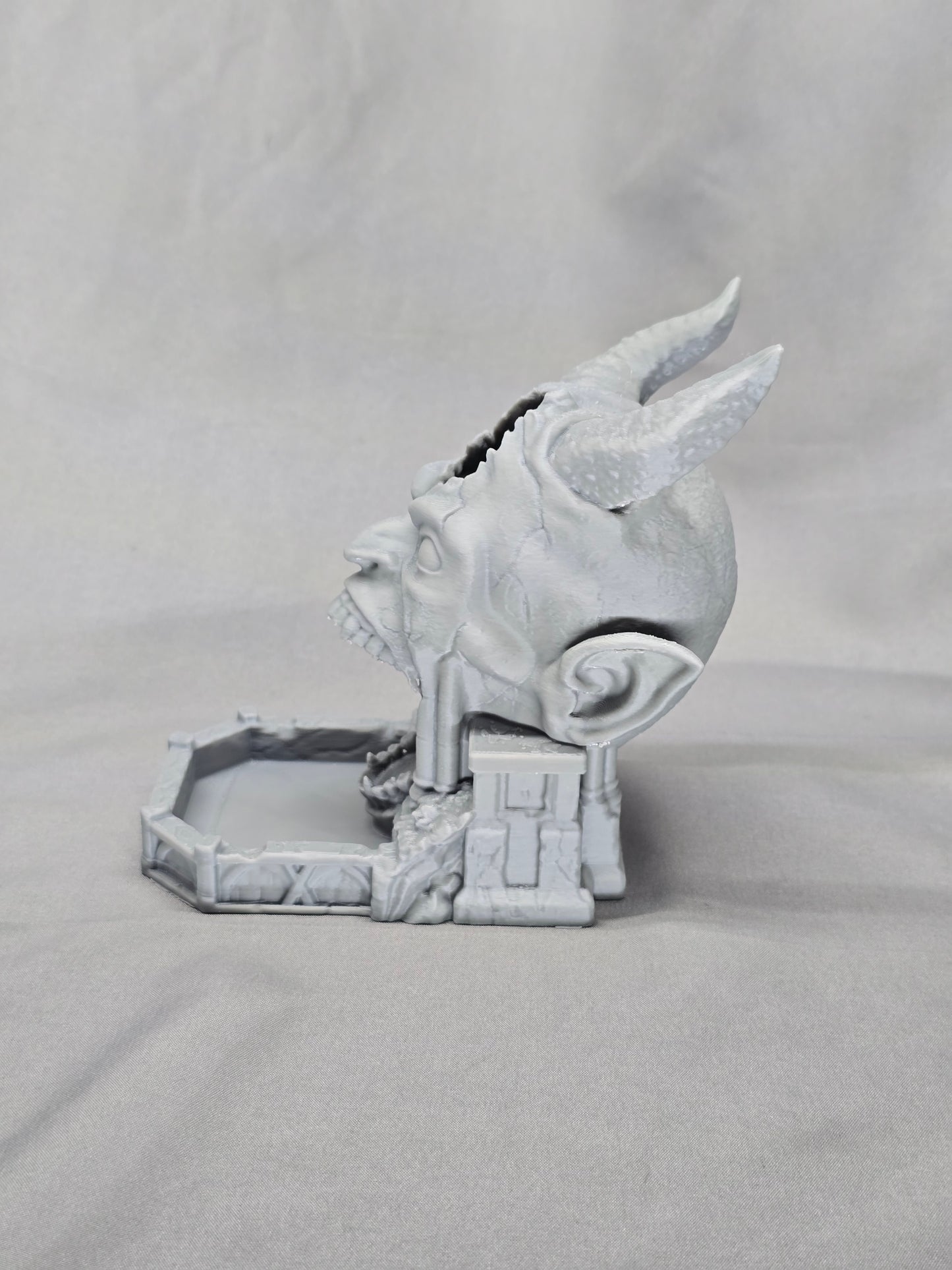 Gargoyle Head Mini Dice Tower